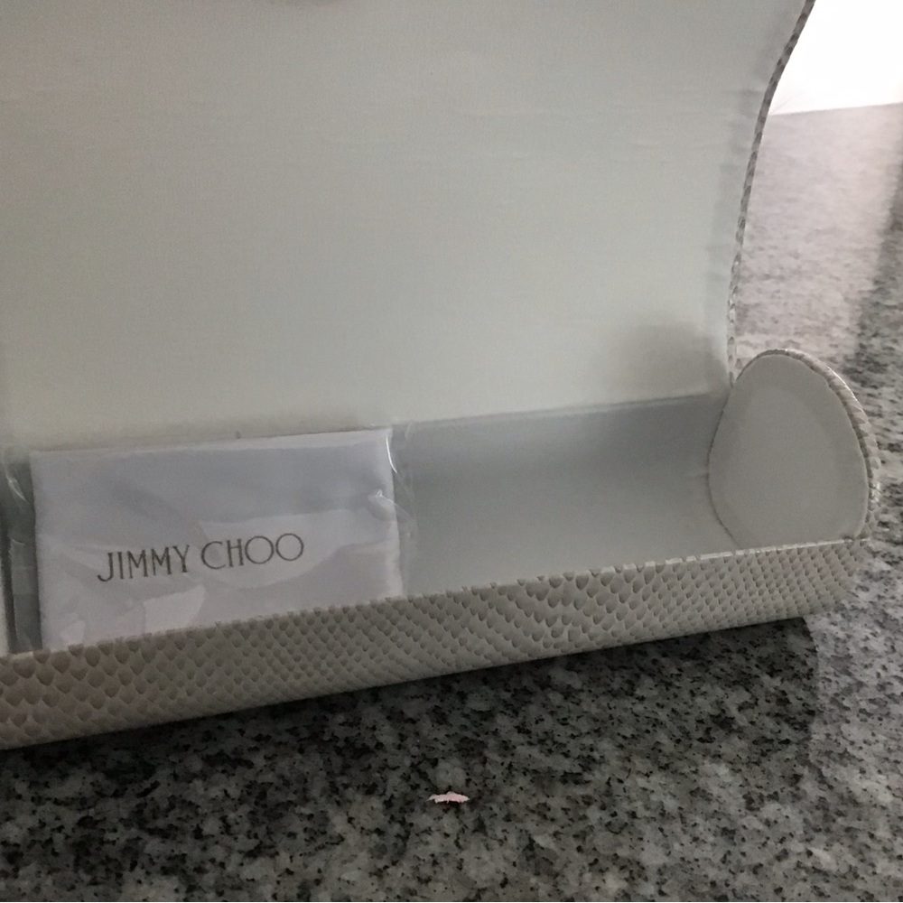 Jimmy Choo Hard Eyeglass Case. - Picture 2 of 4